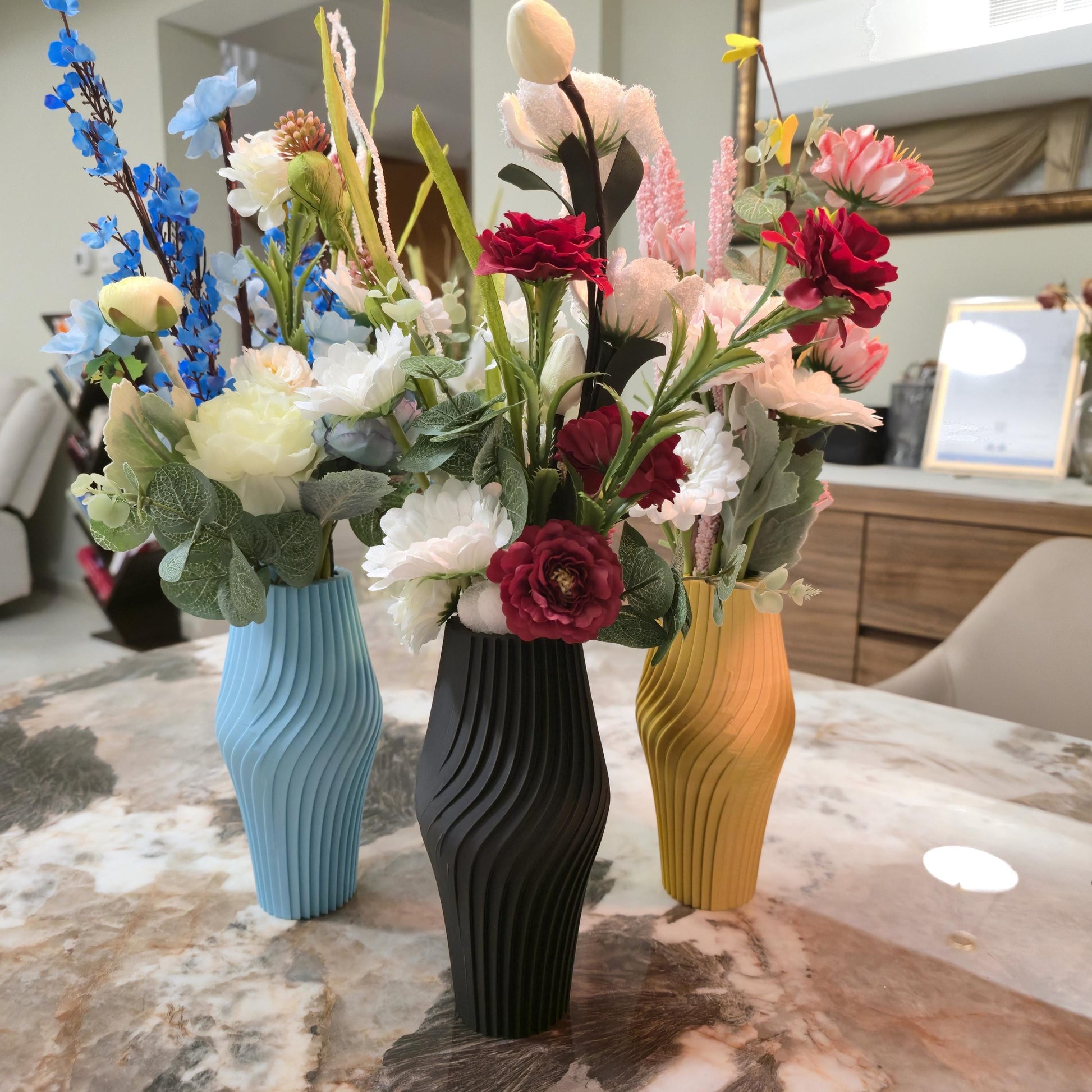 Ribbed Wave Vase