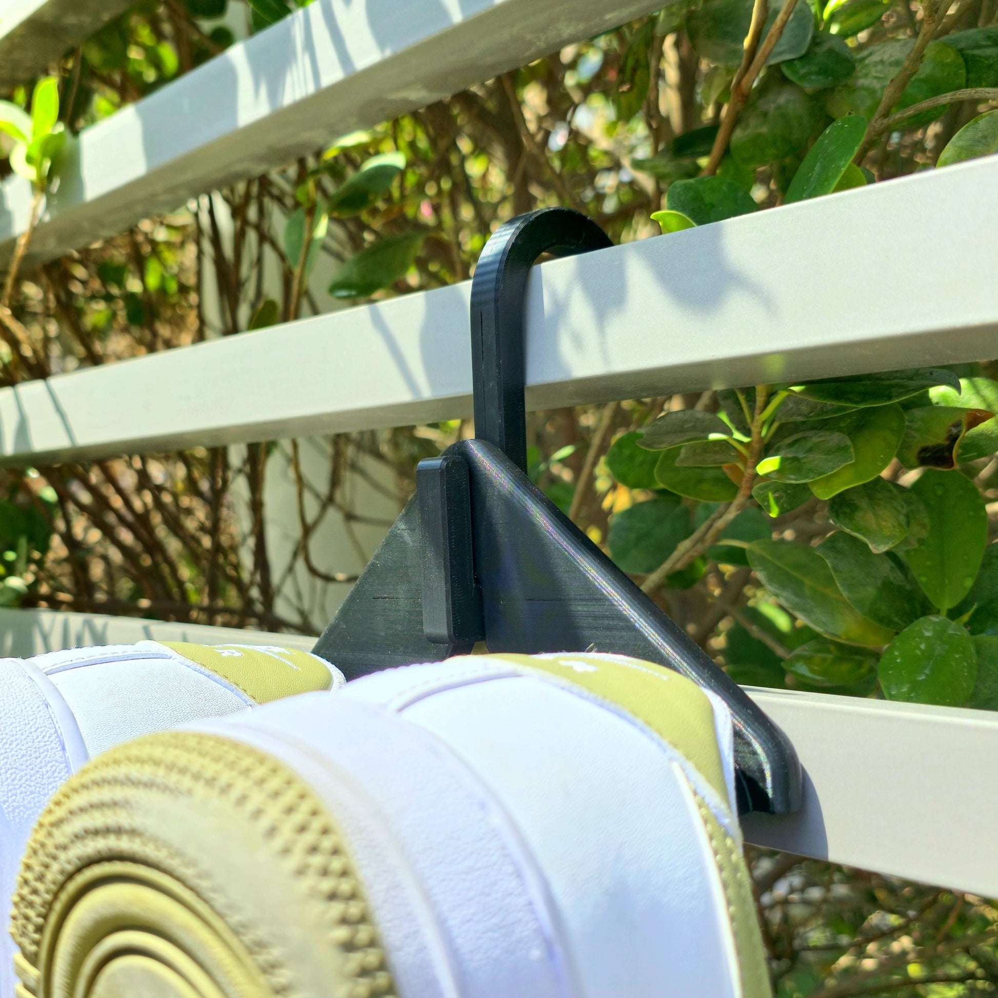 Shoe Drying Hanger – Attaches to Radiators, Doors, or Racks
