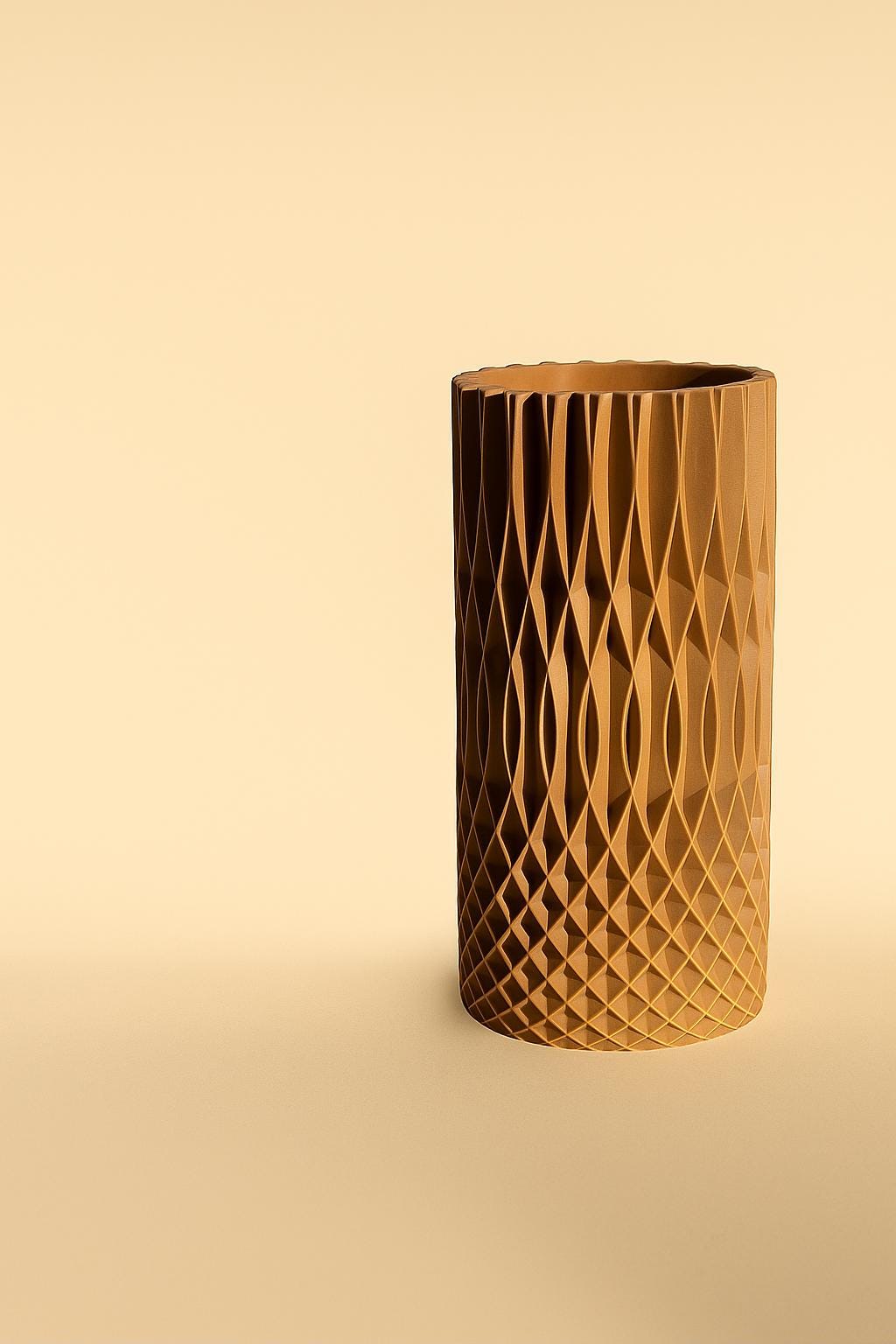 Modern Sleek Vase – Minimalist Decorative Flower Vase for Home, Shelf & Table Decor